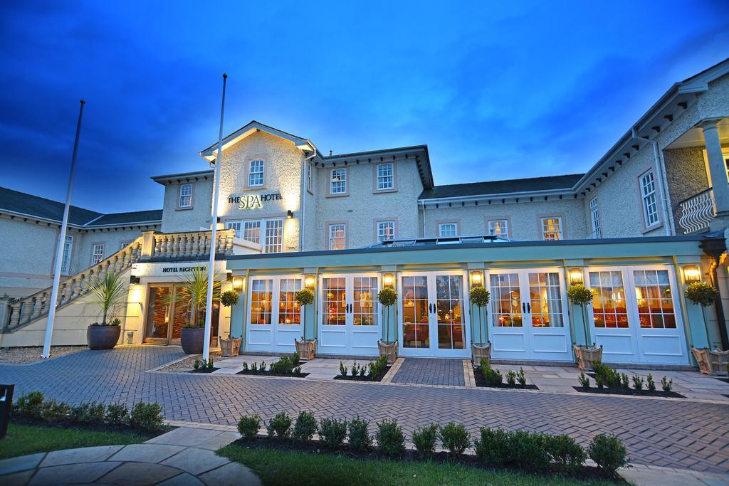 Spa Hotel At Ribby Hall Village Wrea Green Exterior foto